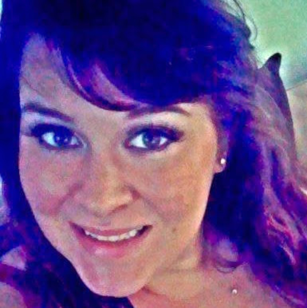 Meet your Posher, Ashley